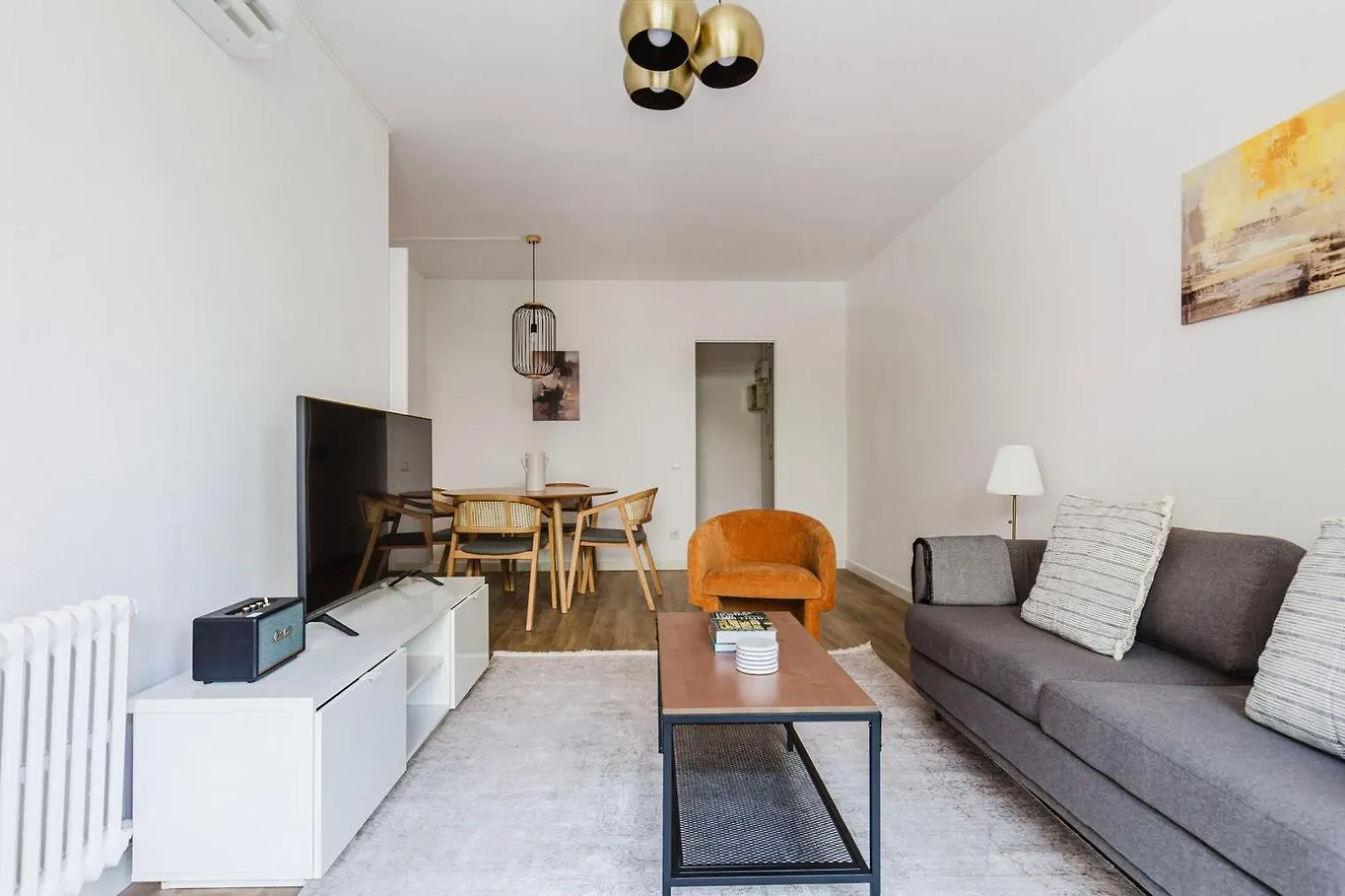 Blueground Les Corts Balcony Ac Wd Bcn-157 Apartment Barcelona Spain